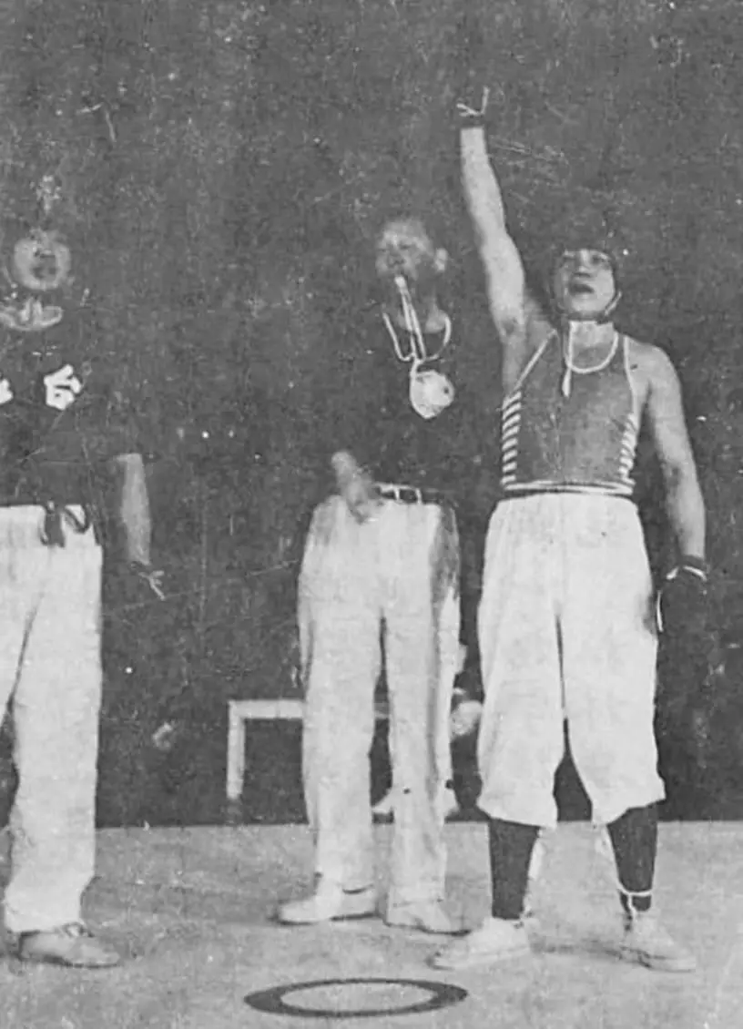 Cheng Tin-hung winning 1956 fight